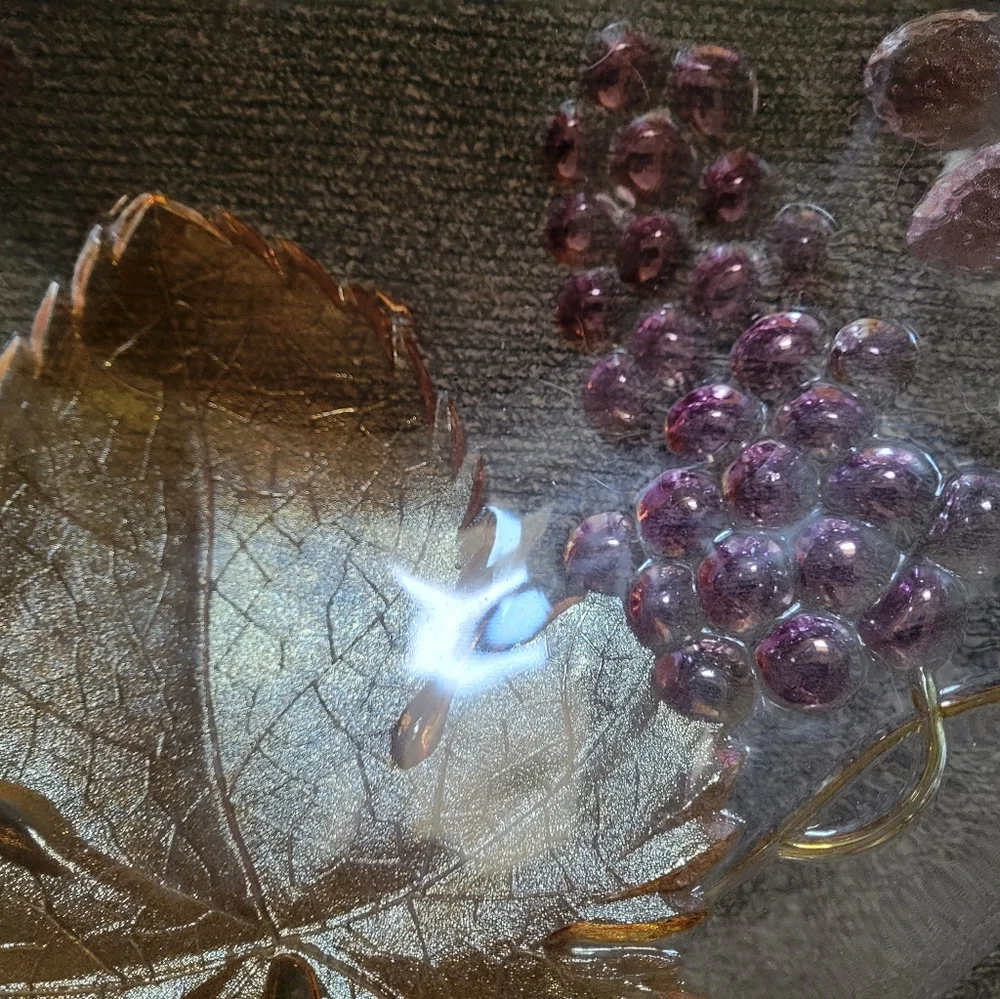 Savoir Vivre  Japanese crystal serve bowl with fruits & leaves 14 in x 11.5 in